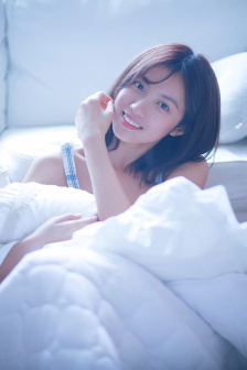 沉沦同学胯下的美妇